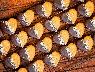 Домашни сладки бисквити във формата на сърца